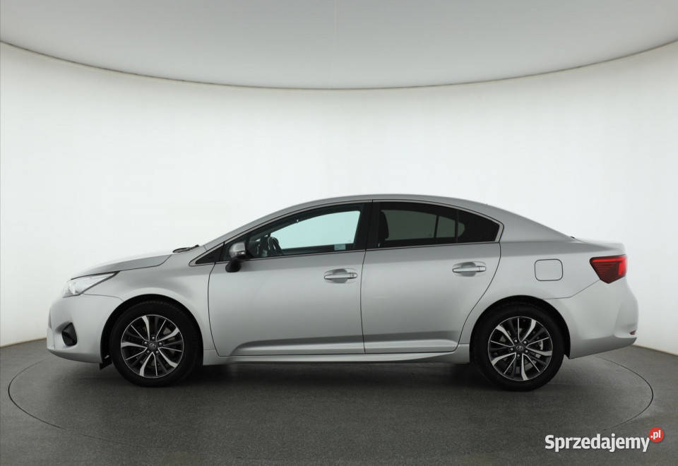Toyota Avensis 20 D4D nieuszkodzony Samochody osobowe Piaseczno sprzedam