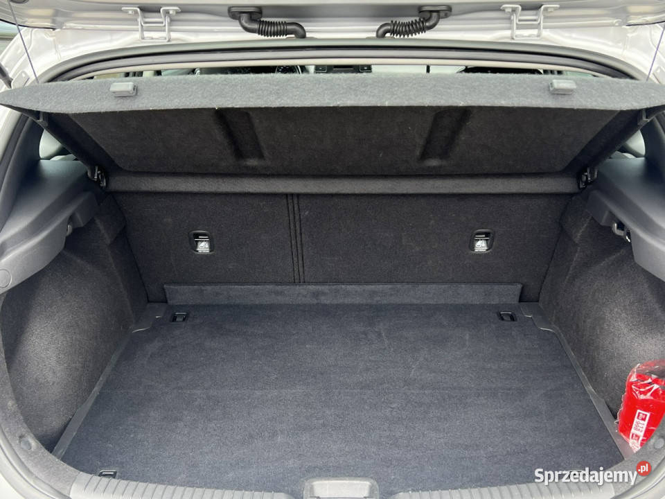 Hyundai i30 15DPI 110 Modern Salon Polska możliwa zamiana Piotrków Trybunalski