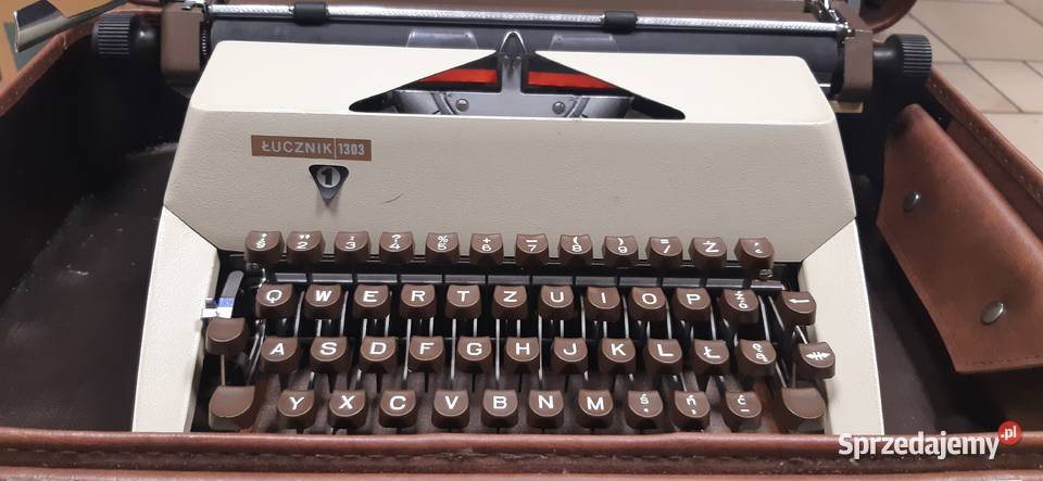Maszyna do pisania LUCZNIK 1303 Nowy Targ sprzedam