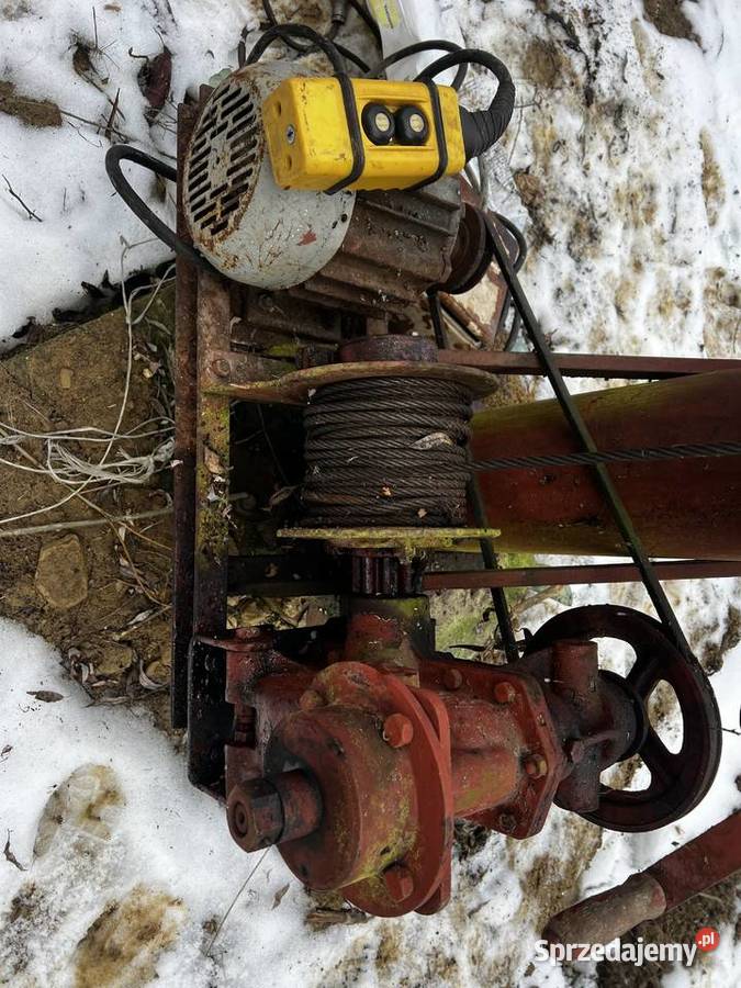 Stacjonarny ładowacz do obornika Rzepiennik Biskupi