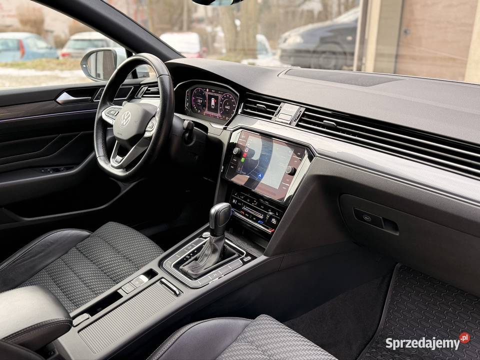 VW Passat 20 TDI 200 4 Motion HAK kamera 360 Rok produkcji 2021 Będzin