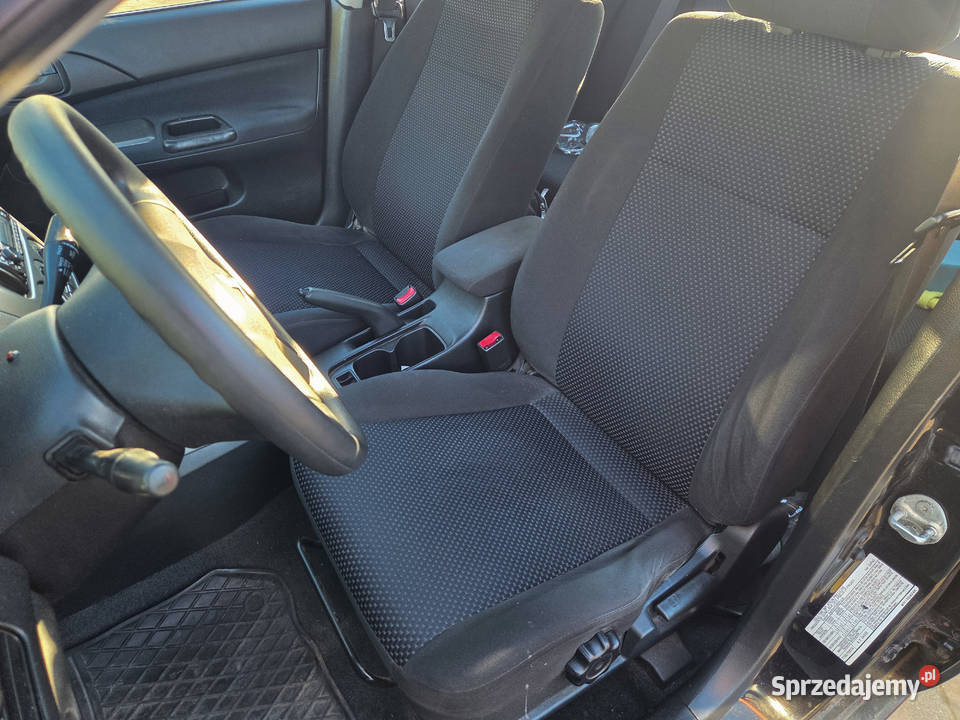 Mitsubishi Lancer 16 LPG długie opłaty czarny łódzkie