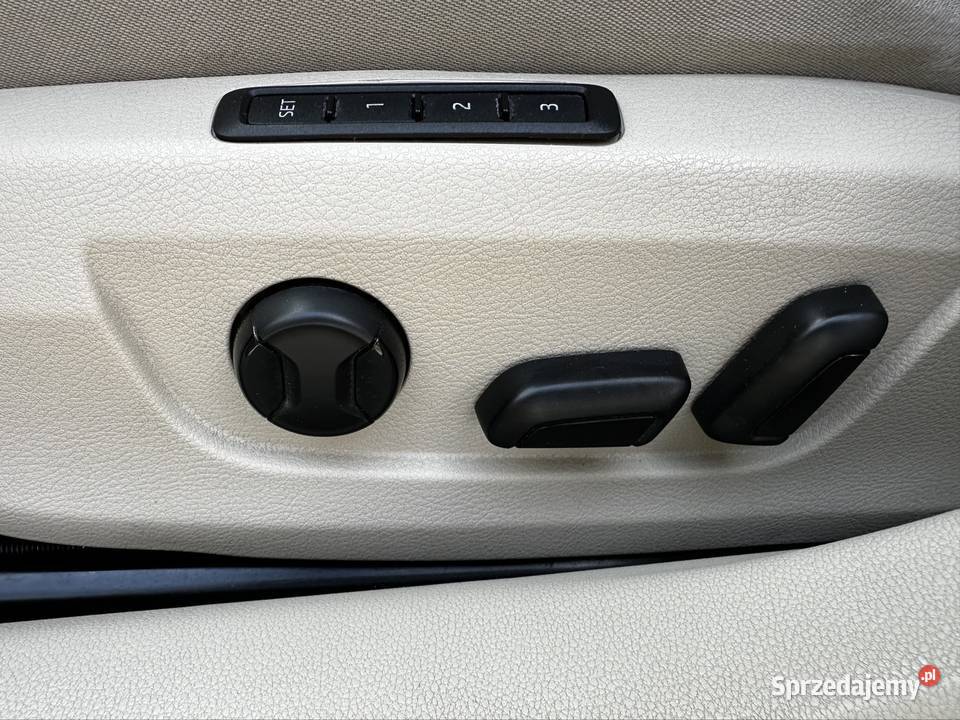 Sprzedam Skoda Superb 20 TDI 190 4x4 welurowa tapicerka Superb