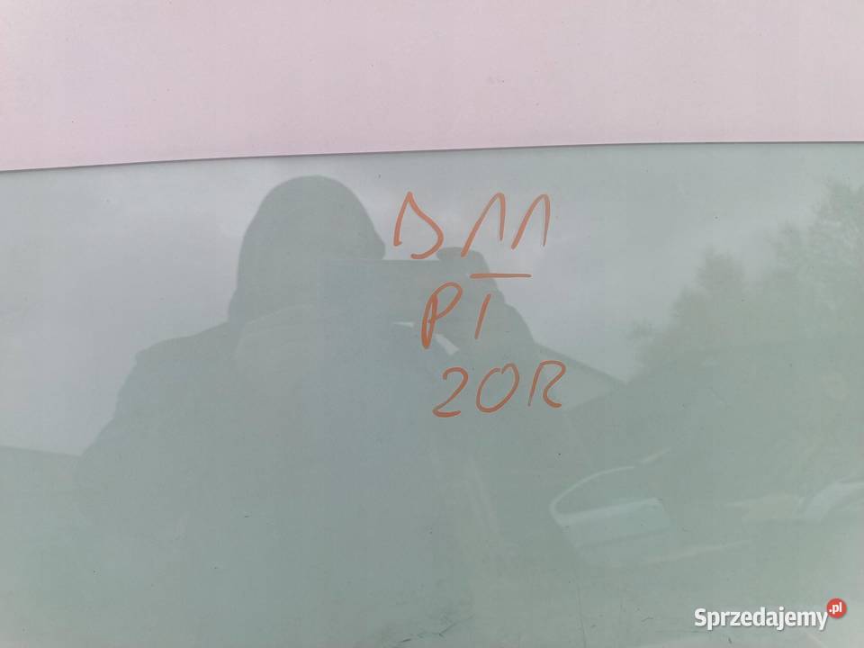SZYBA DRZWI PRAWY TYŁ NISSAN QASHQAI J11 20R osobowe