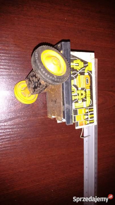 Pozistalosc zabawki PRL 732 Stalowa Wola