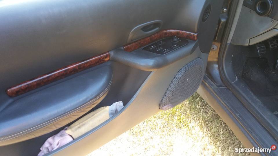 Renault Safrane 30v6 radio Rudnik nad Sanem