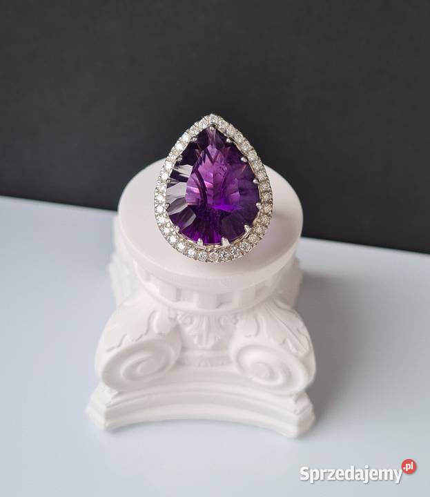 Srebrny pierścionek z ametystem i moissanitami srebro mazowieckie Otwock sprzedam