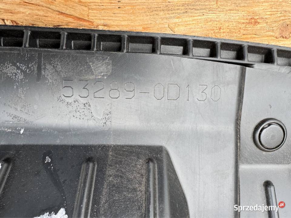 Płyta osłona pod zderzak przód Toyota yaris III wielkopolskie Międzychód