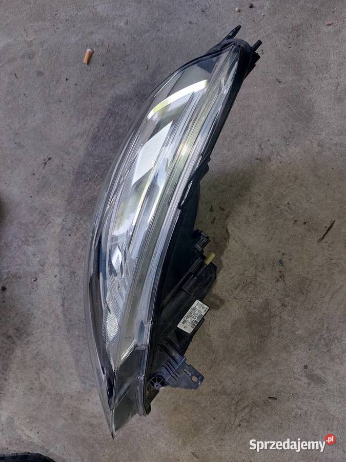 REFLEKTOR LAMPA PRAWA LED PURE VISION RENAULT Iwanowice sprzedam