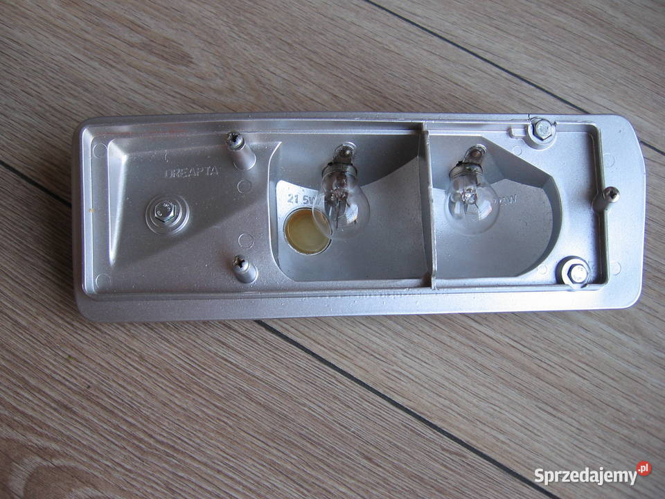 Dacia 1300 Lampy tylne made in Romania klasyk osobowe Lampy tylne podkarpackie Przemyśl