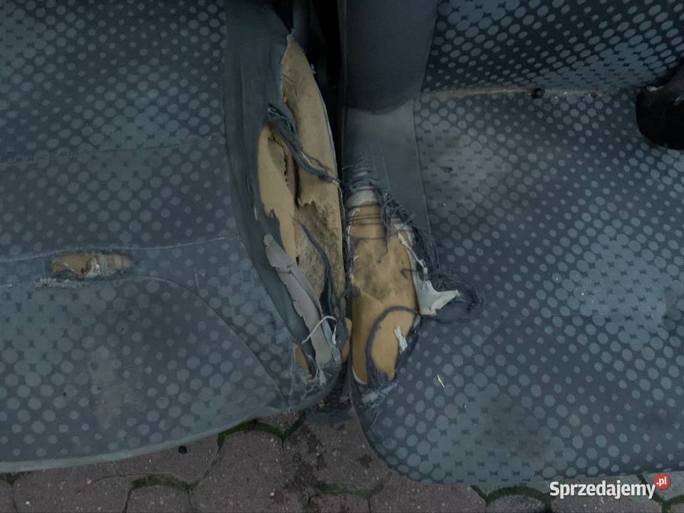 Trafic vivaro primaster fotele przód