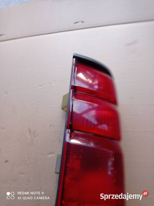 Lampa tylna nissan patrol y61 lewaprawa Warszawa