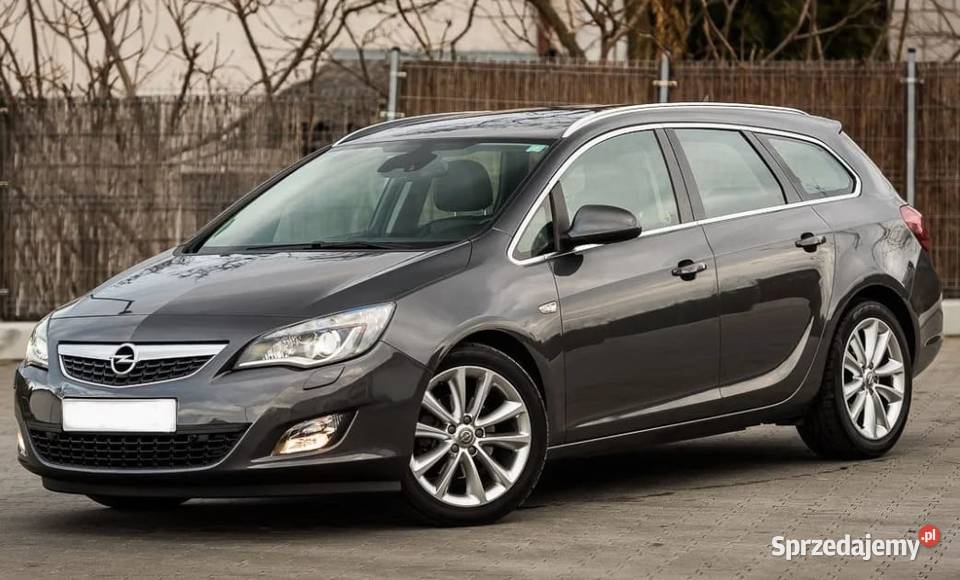 Opel Astra J Sports Touring 16 Turbo Cosmo 1600cm3 podkarpackie Łańcut sprzedam