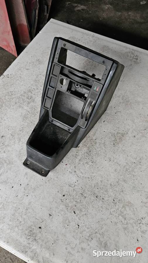 Konsola panel środkowy FSO Polonez