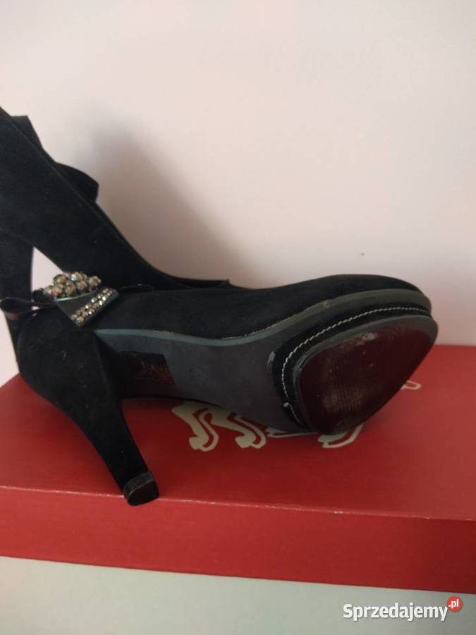 Eleganckie czarne szpilki 37 z kokardą nowe 25 Radom