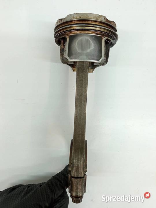 TŁOK KORBOWÓD 105EQ 74472 15 TSI Skoda Octavia Blok silnika