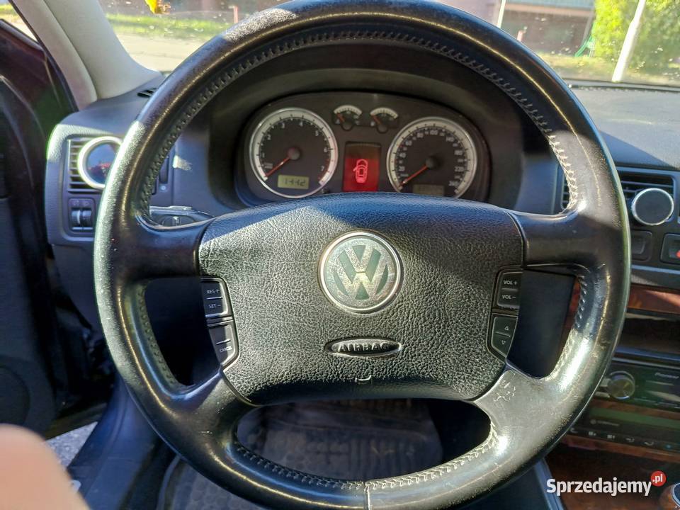 VW Bora 18T LPG 230 2004r modach i dużym Lubaczów