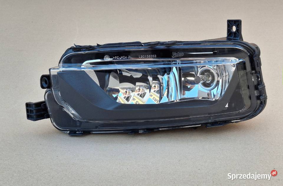 VW T6 LIFT T61 HALOGEN LEWY LAMPA PRZECIWMGIELNA osobowe Bieleń