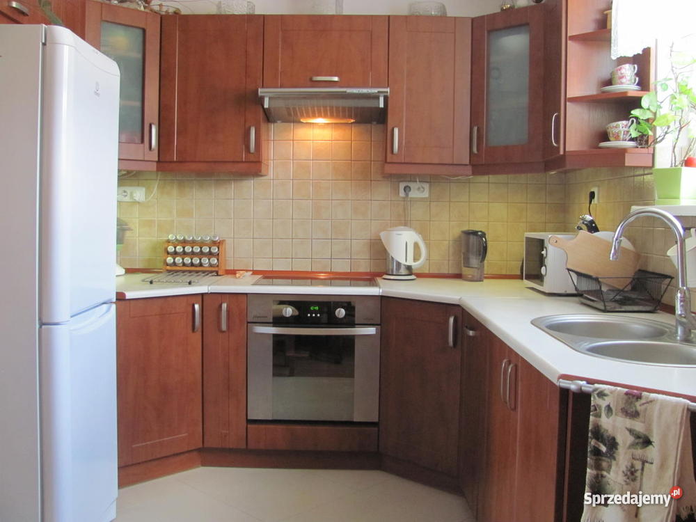 Mieszkanie 74m2 3 pokoje Cedry oddzielna kuchnia Cedry Małe sprzedam