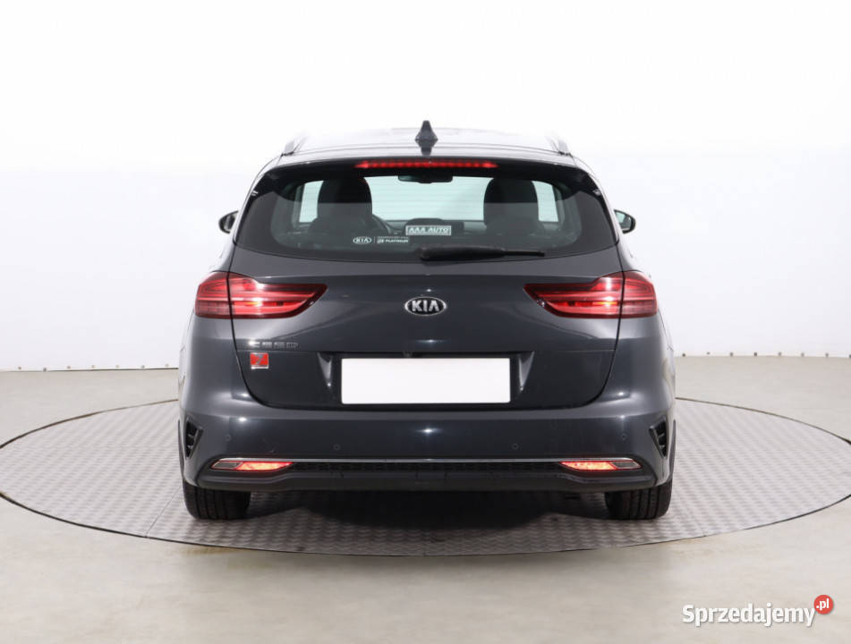Kia Ceed 14 TGDI światła LED mazowieckie