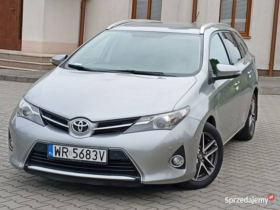 Toyota Auris Toyota Auris II 2012 Auris Zwoleń