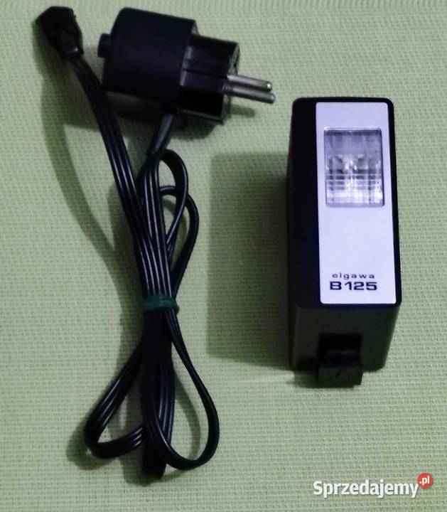 Lampa błyskowa ELAWA B125 prod NRD mazowieckie Pruszków sprzedam