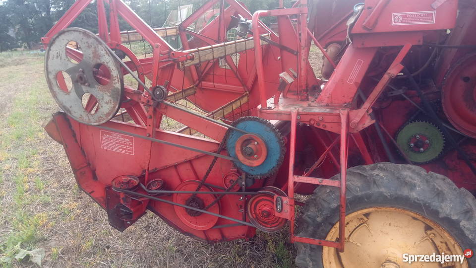 Kombajn Zbożowy MF 30 Sieczkarnia Massey Ferguson Bejsce