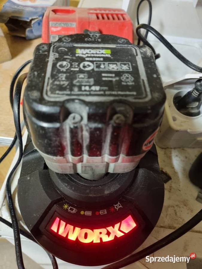 wa3815 worx ładowarka Stojadła sprzedam