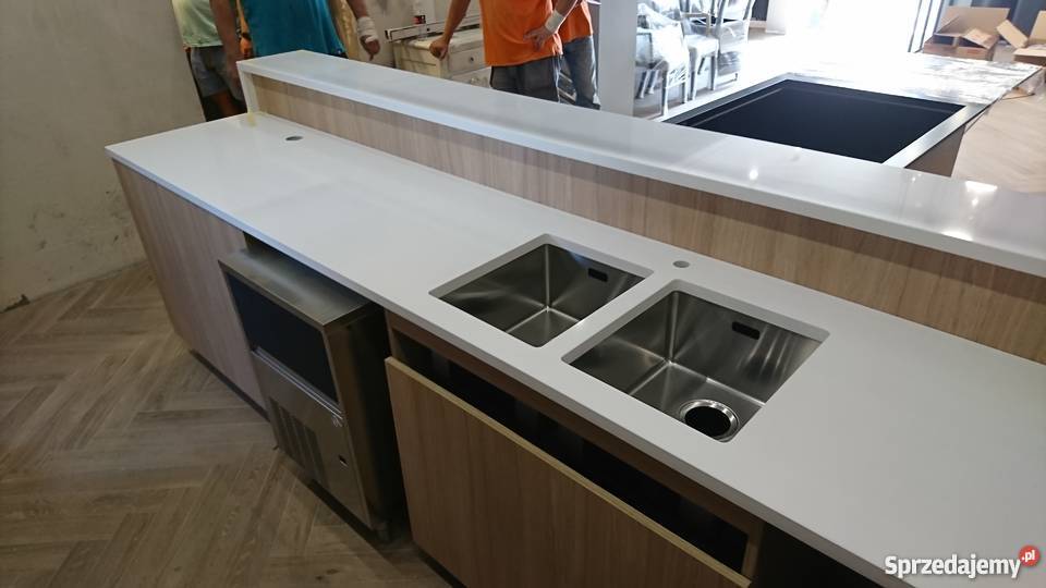 blaty granitowe kominki schody parapety spieki Poznań usługi budowlane