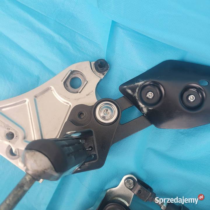 Yamaha MT 07 podnóżek set prawy lewy kierowcy Nowy Tomyśl