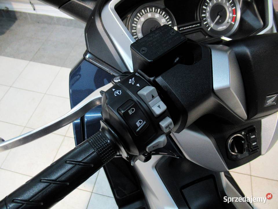 Honda Forza NSS 300 2020 Kufer Honda Niski