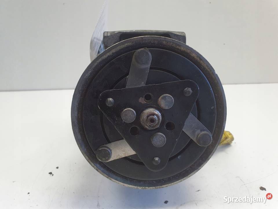 Peugeot 207 14 16V VTi SPRĘŻARKA KLIMATYZACJI osobowe Janów