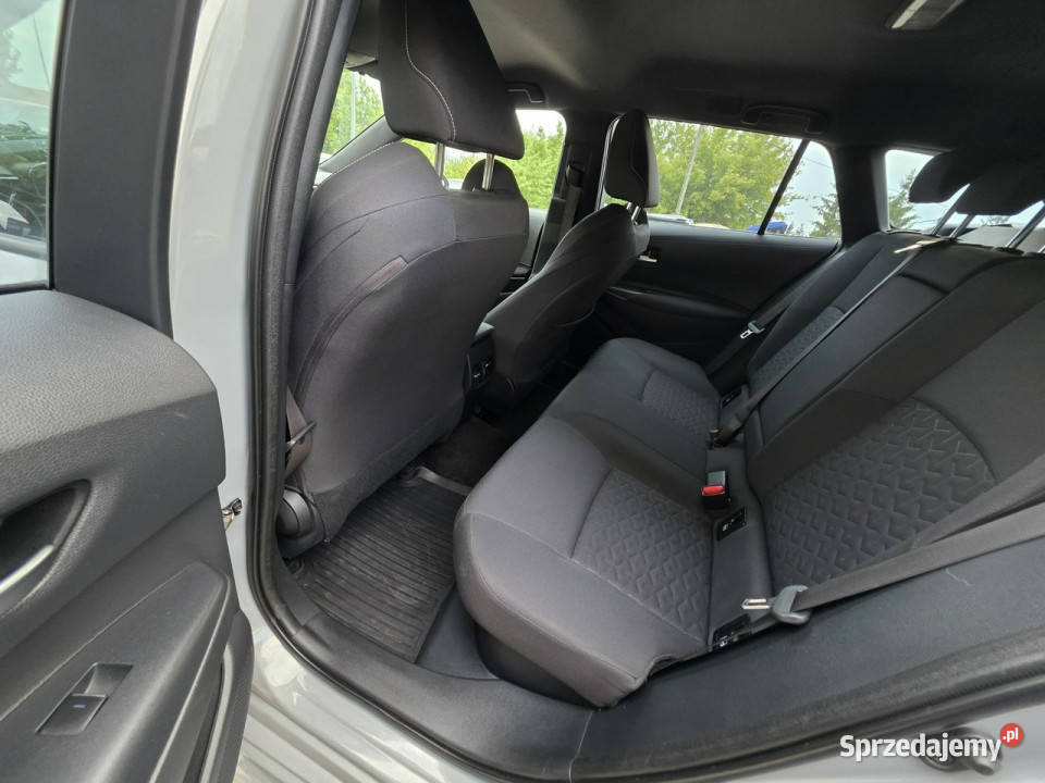 Toyota Corolla 22r Gwarancja BEZWYPADKOWE Salon hybryda Białystok sprzedam