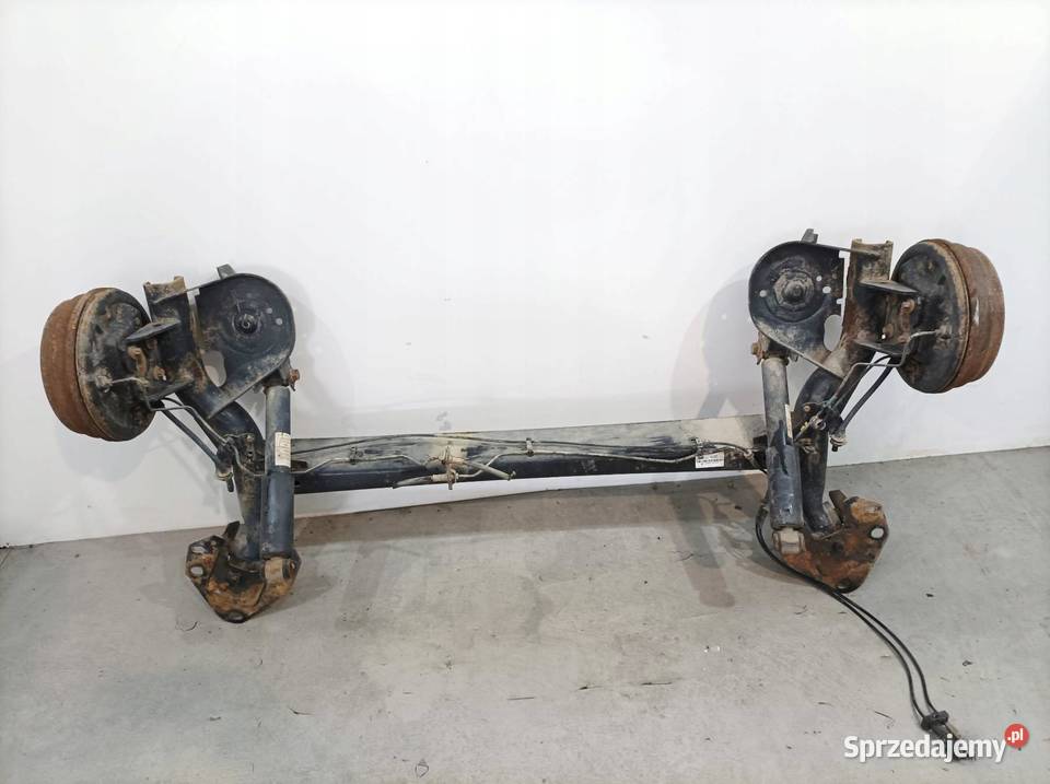 BELKA ZAWIESZENIA TYŁ BĘBNY 555114272R Dacia sprzedam