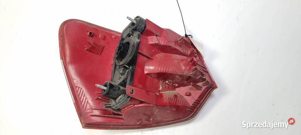 LAMPA PRAWA TYŁ CITROEN C5 9681063680 Lipno