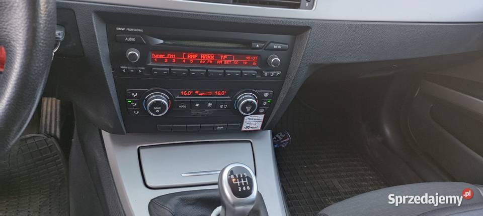 Piękne BMW E91 20d 177