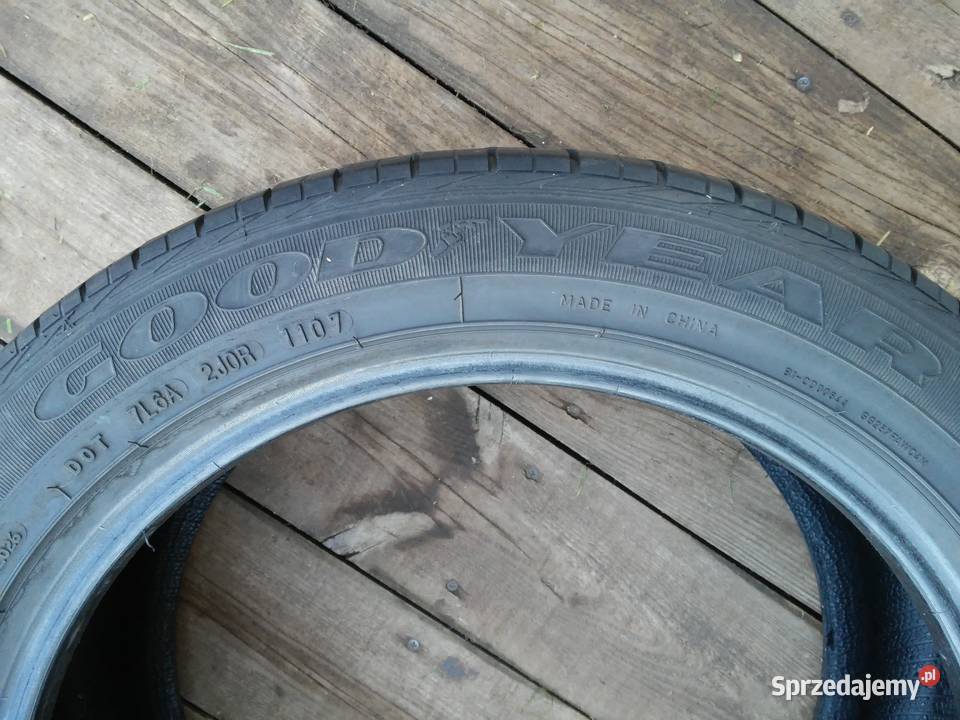 2x opony letnie 215x50R17 GOODYEAR Excellence Lubicz Górny sprzedam