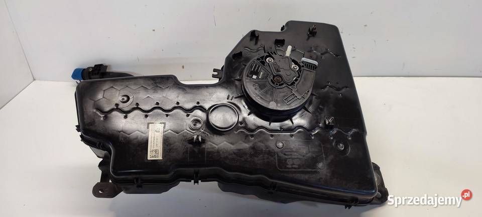 VW TIGUAN II ZBIORNIK ADBLUE 5QF131877L Motoryzacja