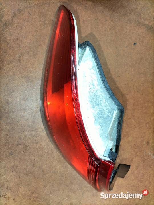 Lampa w błotnik lewy tylny BMW E65 E66 Przedlift śląskie Poręba sprzedam