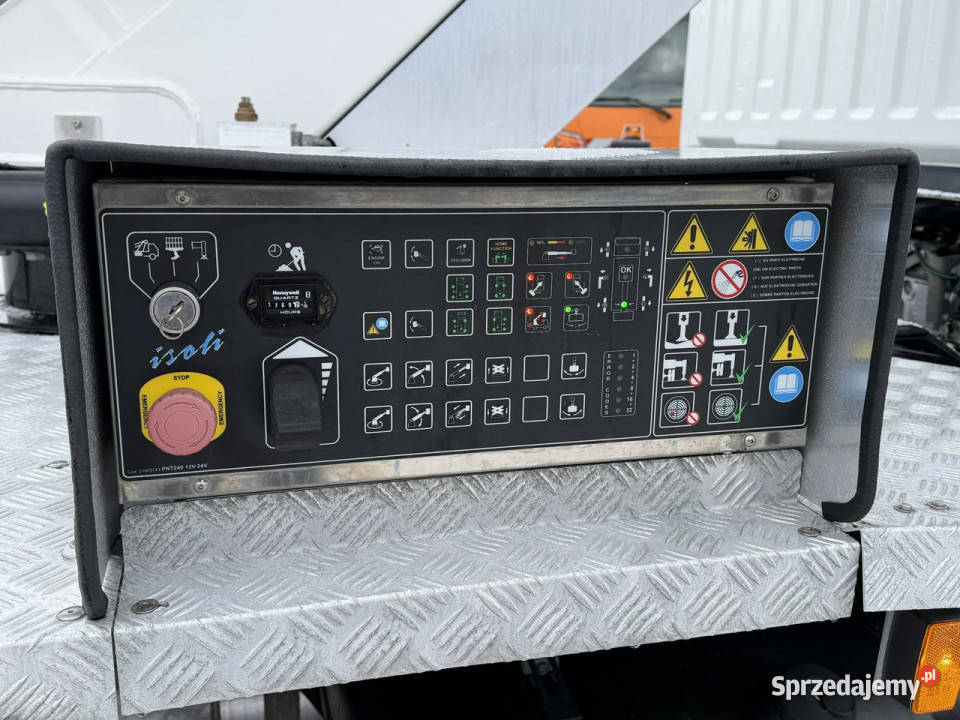 Nissan Cabstar Zwyżka Podnośnik Koszowy ISOLI Widełki