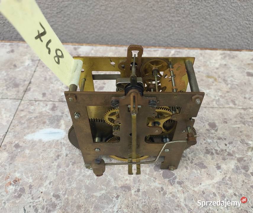 748 Mechanizm starego zegara ściennego Gustav Tczew