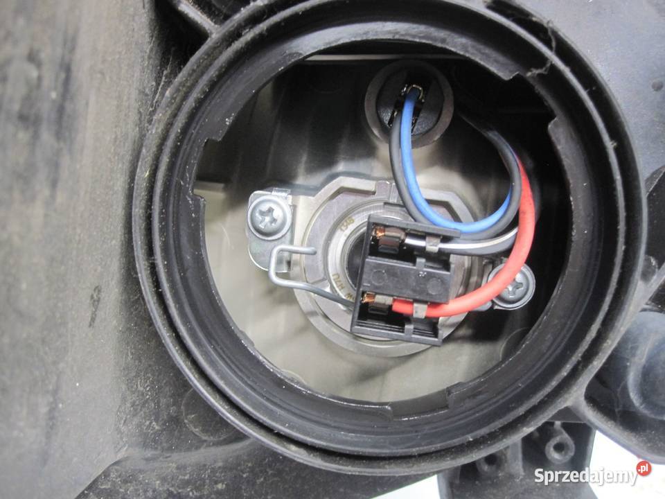 OPEL ANTARA 08r lampa prawa przód ANGLIK Kielce sprzedam