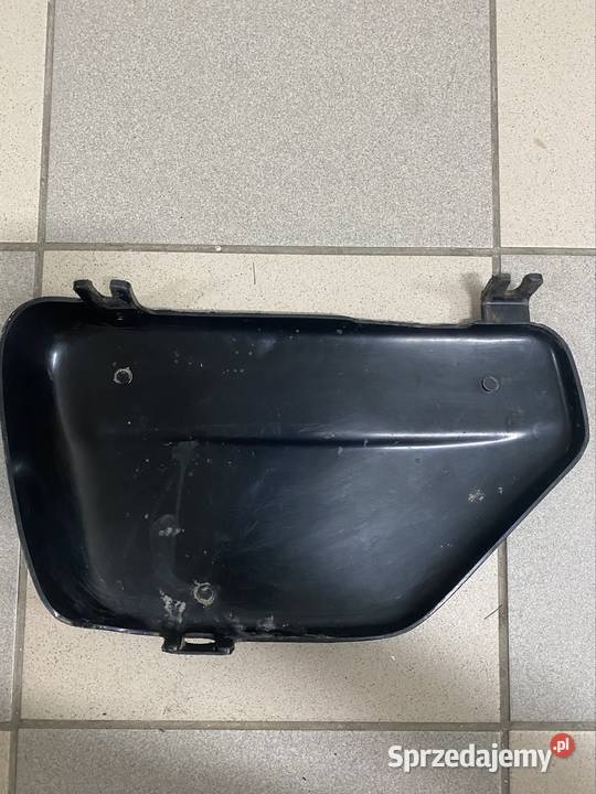 Boczek plastikowy WSK prawy podkarpackie Kołaczyce