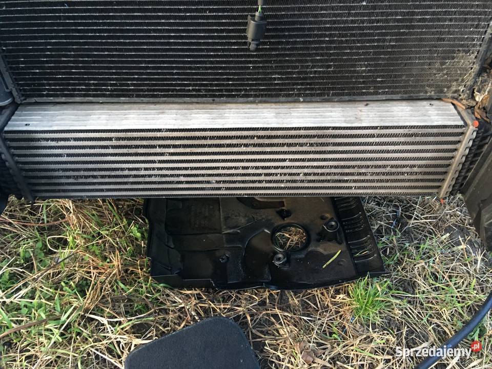 Chłodnica INTERCOOLER 8K0145805G AUDI A4 A5 Pozostałe Szczecin