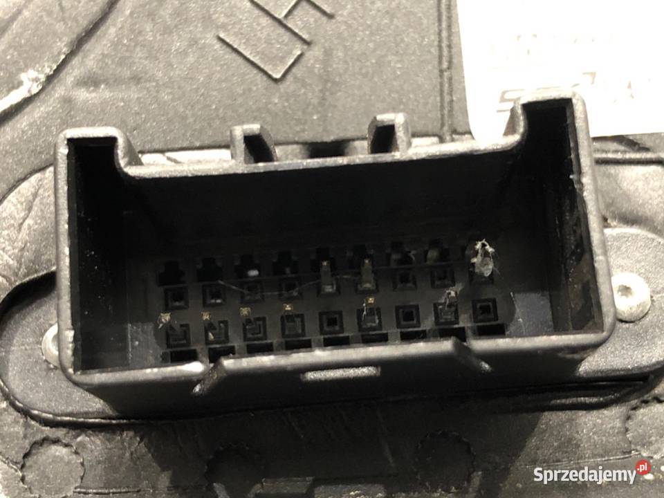 LUSTERKO LEWY OPEL INSIGNIA A Kombi 0817 osobowe sprzedam