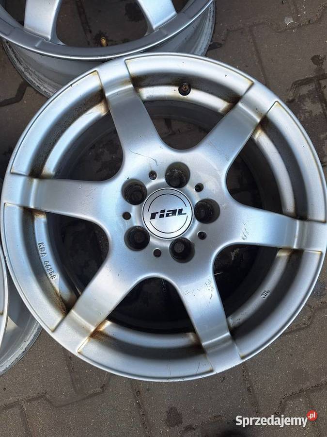 Felgi rial 15x65j 5x110 et38 komplet Sobienie-Jeziory