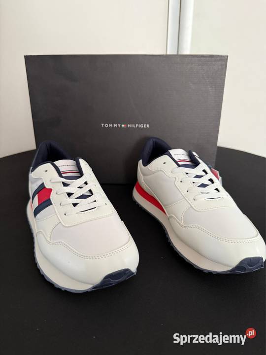 Nowe sneakersy Tommy Hilfiger T3X9331330208 Wrocław