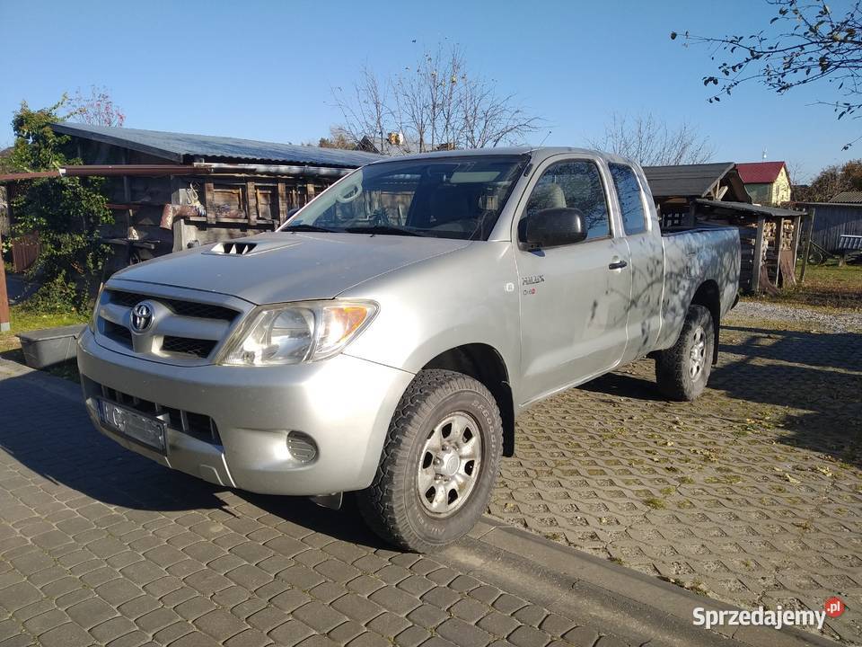 Sprzedam Toyota Hilux z 2007 r elektryczne szyby Chełm