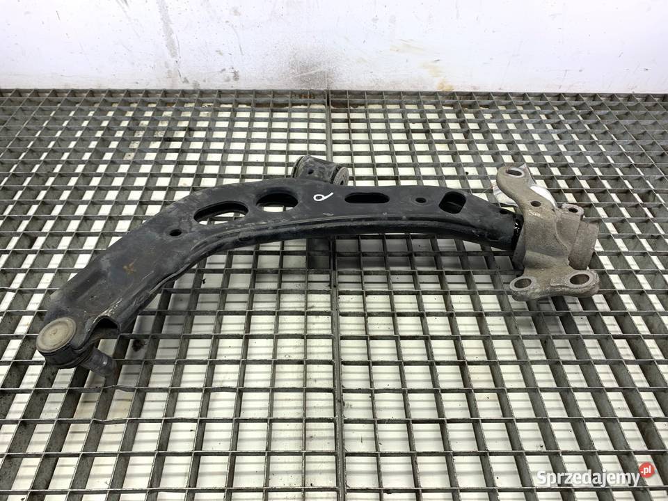 WAHACZ PRAWY PRZÓD BMW F45 Minivan PRZEDNI PRAWA