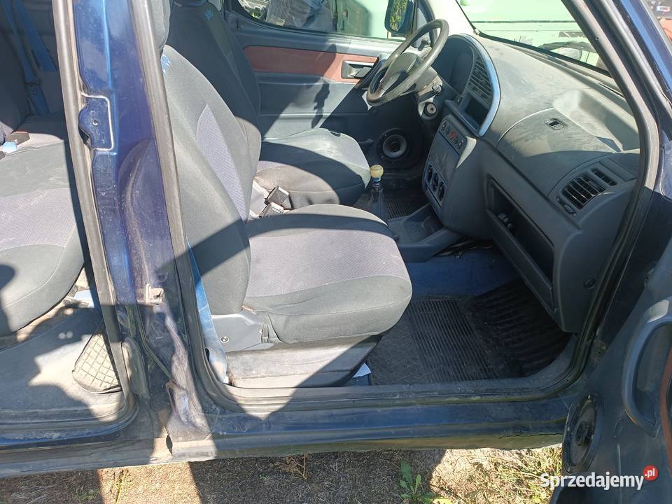 Citroen Berlingo 16 wszystko sprawne na graty mazowieckie Osieck